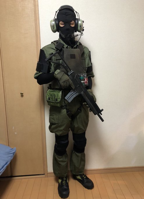 Tweets Lista超７隊員 Dio El Hash メタルギア 1 Whotwi Grafica De Analisis De Twitter