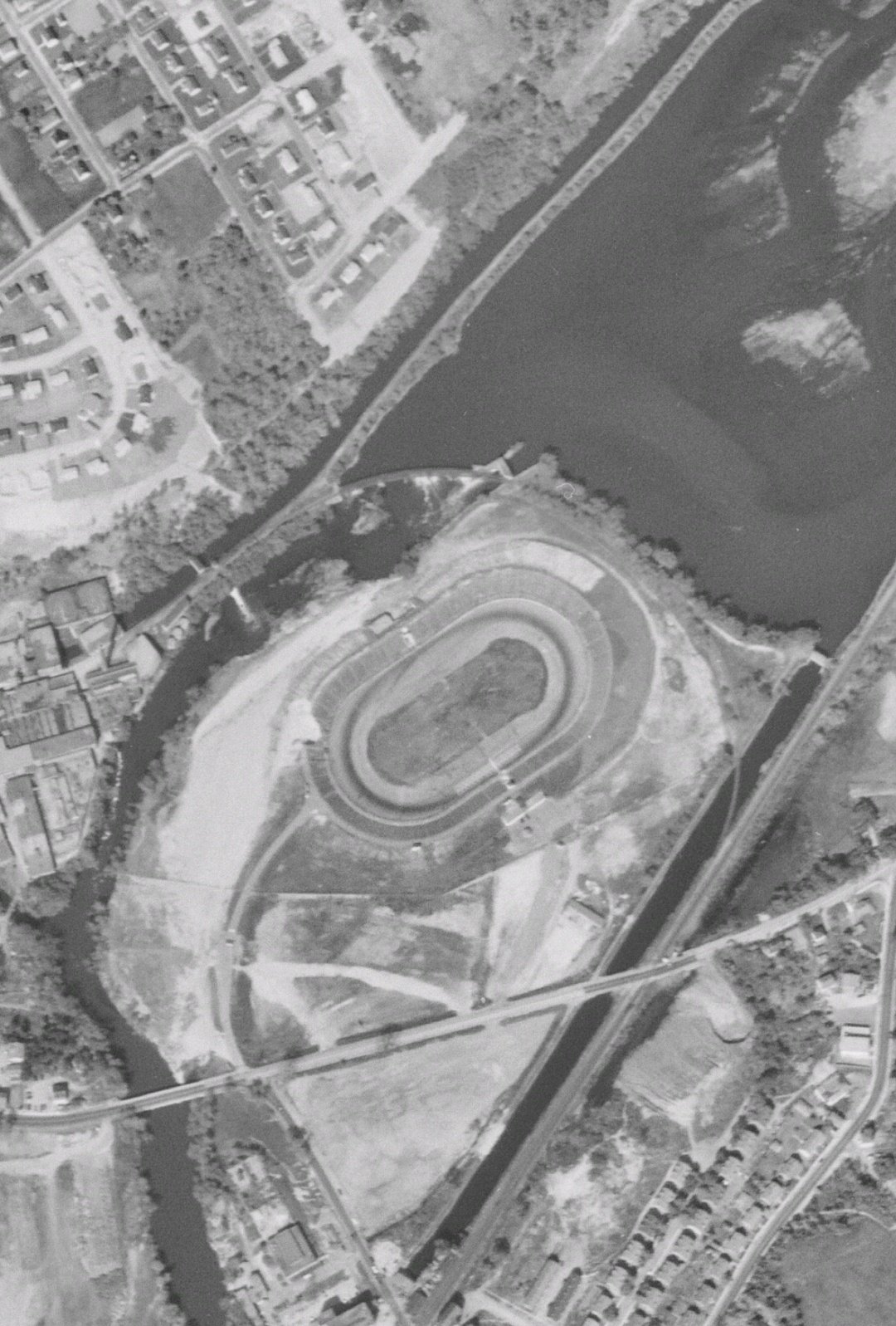 Historic Racetrack Aerials on X: Lonsdale Sports Arena (Defunct