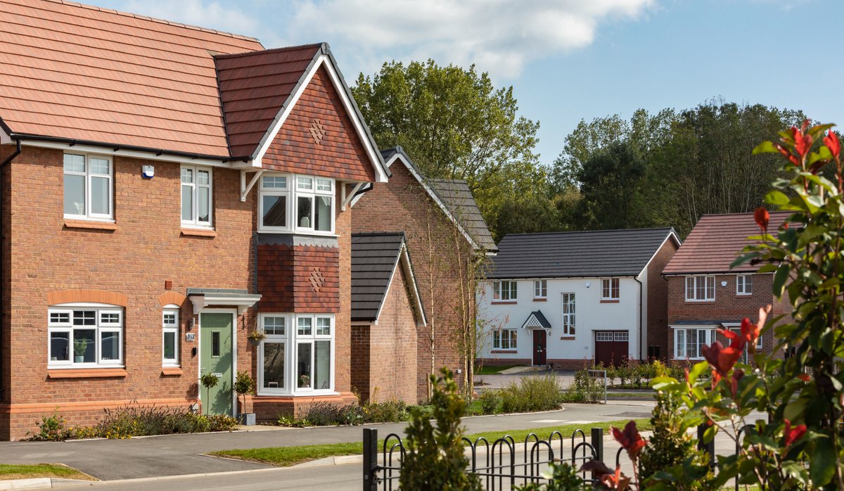 Exceptional Homes, Exceptional Places, Exceptional Living 🏡 

We're pleased to showcase our latest collection of stunning #newhomes at our Harvest Grove development in #Featherstone 🌳  Book your visit today: 

☎️  07884 548 138
💻  bit.ly/2XWVWIF