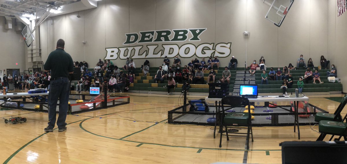 wranglertech's tweet photo. Excited to be back! @VEXRobotics 2021-22 Tipping Point competition has begun! Derby Spooktakular #WPSProud #WPSIgniteLearning #WPSFutureReady @WichitaUSD259 https://t.co/QZXX5dOCg6