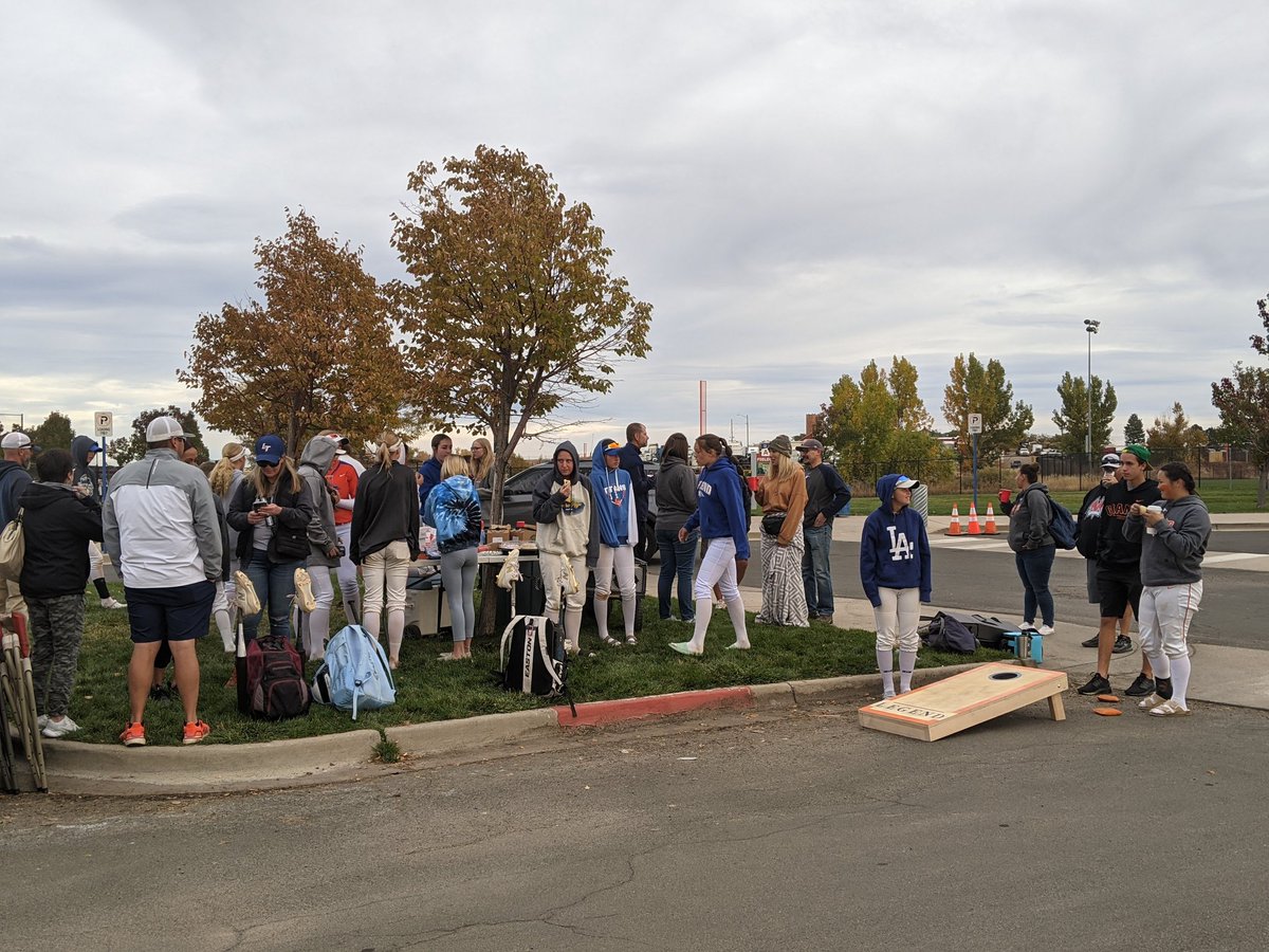 It's a beautiful day for some STATE softball!! We're starting the morning off with a little Cornhole and a tailgate! Will you be watching today? #LTSoftball #ShowUp #State21