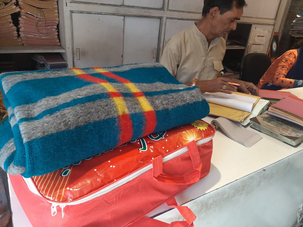 CASA_India's tweet photo. To assist the flood victims in #Kerala and #Uttarakhand, CASA is packing #dryration and #blankets into our packets of care to be distributed soon.

Do your bit by contributing to the spine of our relief efforts:

https://t.co/pGumoxeAjD

#keralarains #uttarakhandrains https://t.co/FxjZeslOWB