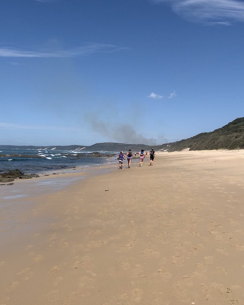 _simplysim's tweet photo. Haga-Haga to Crawfords (Chintsa) Beach Trail Challenge done. #17kms #H2C 🌊🏃🏾‍♂️ https://t.co/Csa7eaJzWz