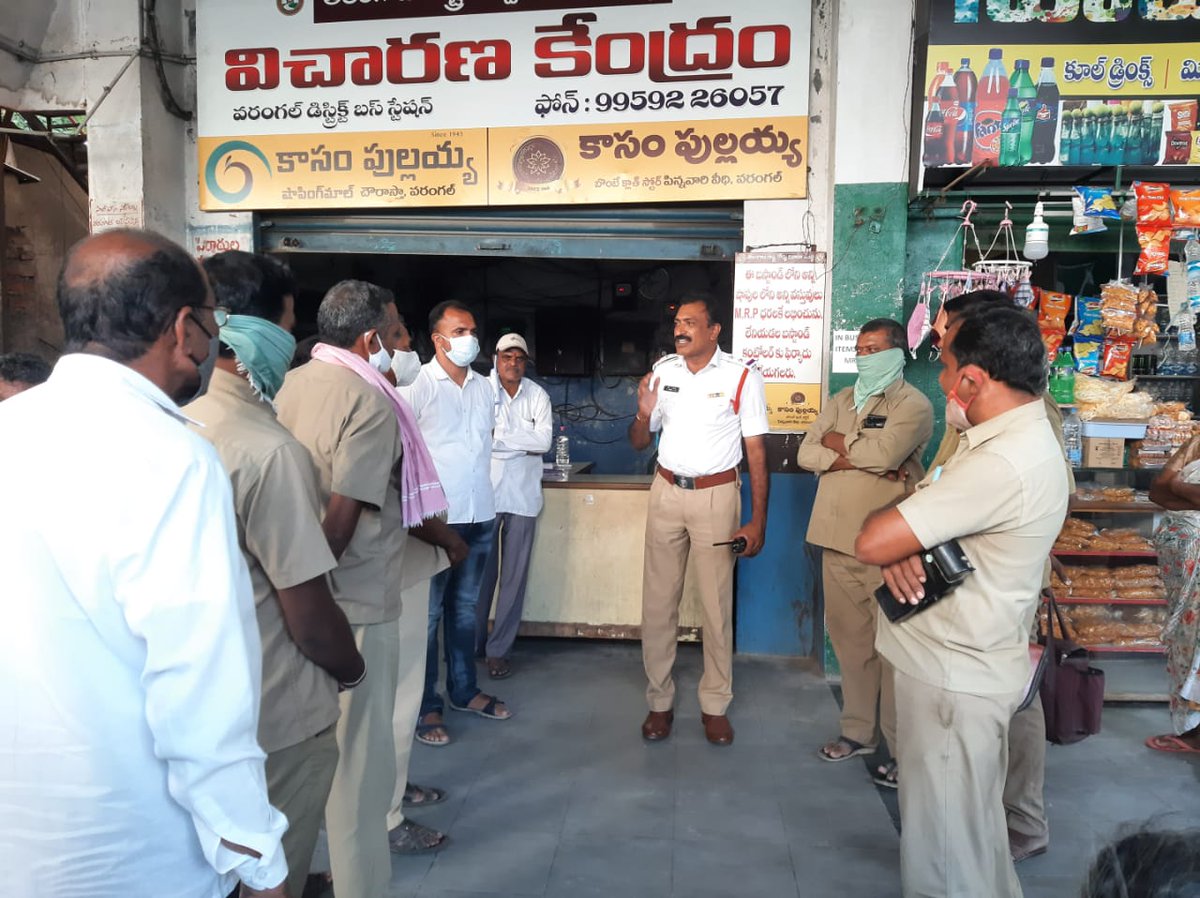 showarangaltrf's tweet image. Conducted traffic awareness programme to Bus drivers at Warangal bus station on traffic rules and drink and drive. requested the bus drivers don&apos;t drink and drive  many passengers life&apos;s depends on your driving. @cpwrl