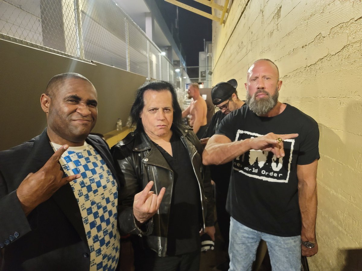 adamkwoods's tweet photo. Name this band of #Misfits
#Danzig #123Kid #XPac #LightningKid #AccordingToWoods https://t.co/hIc58ug8me