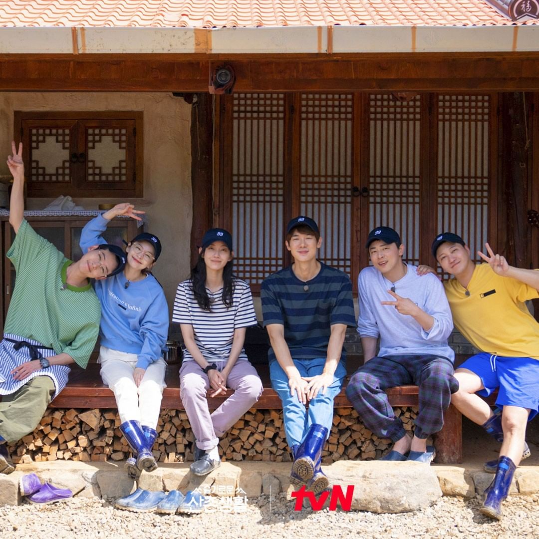 Ringringies_INA's tweet photo. Hospitalplaylist_official Instagram update (23/10/21) 🌸
🔗https://t.co/cSw1duOfDo
#JeonMido #Midoring #Midoring_ina #Midonation #Midonation_ina #WiseMountainVillageLife #ThreeMealsADayDoctors https://t.co/15xBpRBwaD