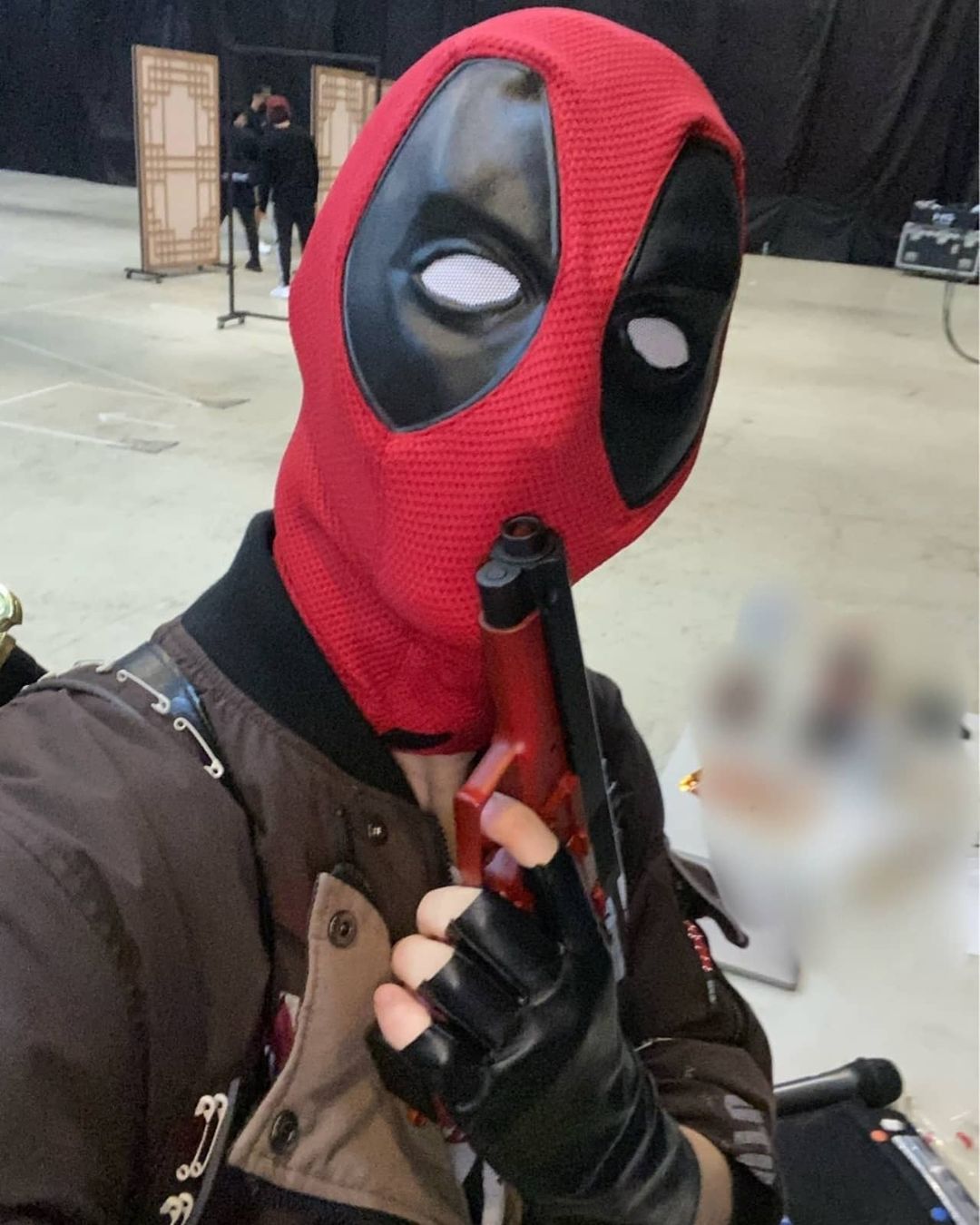 Felix greeted Ryan Reynolds a Happy Birthday with his D4adpool pics lmao  