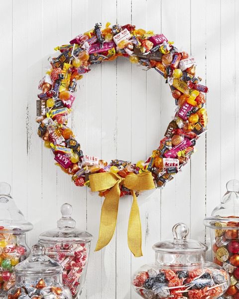 This DIY wreath provides a fresh twist on traditional &amp; will definitely be the sweetest in town!
