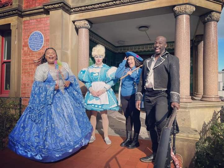 PetitePantos's tweet photo. Don't miss out on seeing this cast in action LIVE! Get your tickets at https://t.co/gIKf0vfDUq https://t.co/BdOPwQ7ndy