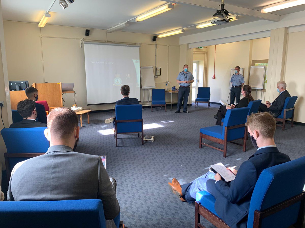 SEMidsWgRAFAC's tweet photo. We are super excited to have our first group of adult volunteers join together, for their in person part of the newly vamped Pre-Uniform Course. 
It’s great to be back at RAF Wittering for our first weekend Development Course since the beginning of the pandemic. @SEMWTraining https://t.co/wrWtnXkIcg