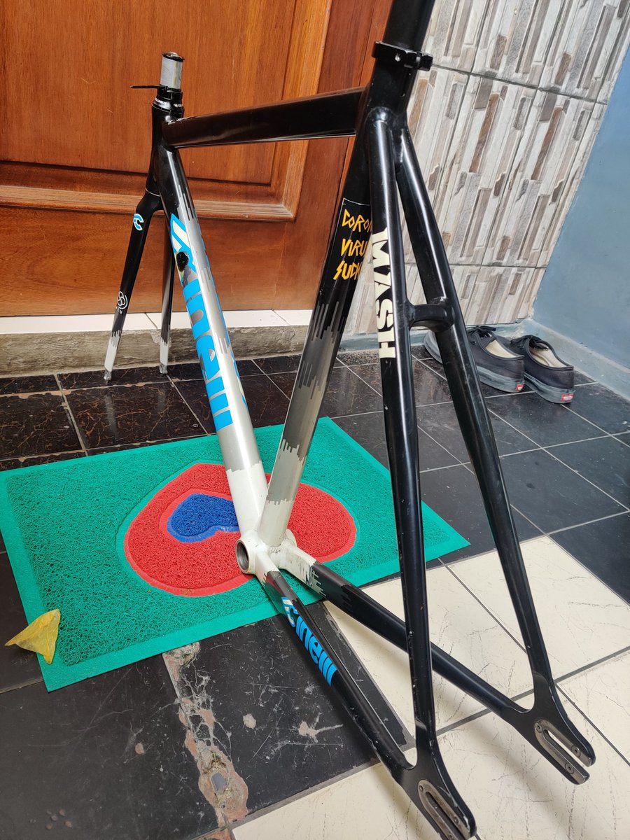 R_DesParto's tweet photo. Cinelli Mash 2011 Size M (53)
Harga 8jt (nego)
#fnfjb https://t.co/kDxUl3U3ws