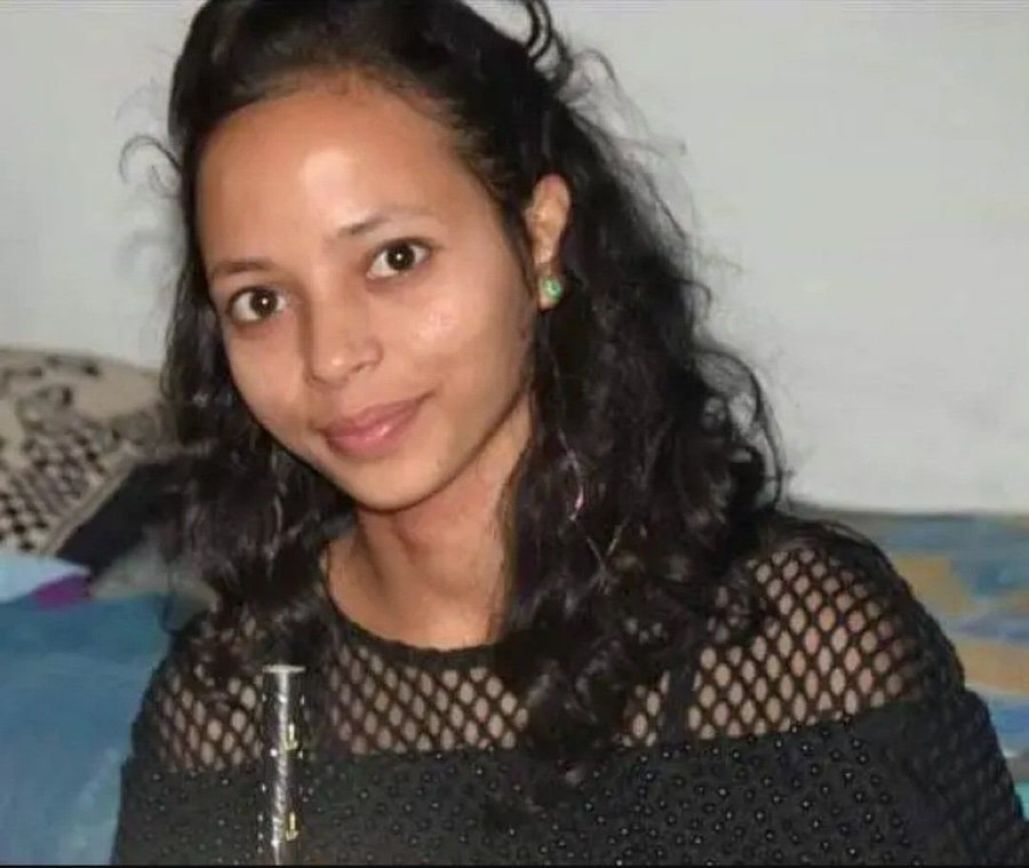 Tejasvi_Surya's tweet image. School teacher Mamita Meher brutally murdered in Kalahandi allegedly by school president with ties to Odisha HM @DSMishraKLD before she exposed misdeeds of accused

As @BJYMinOD demands #JusticeForMamita, ruling BJD is silencing karyakartas with violence

Our fight will continue