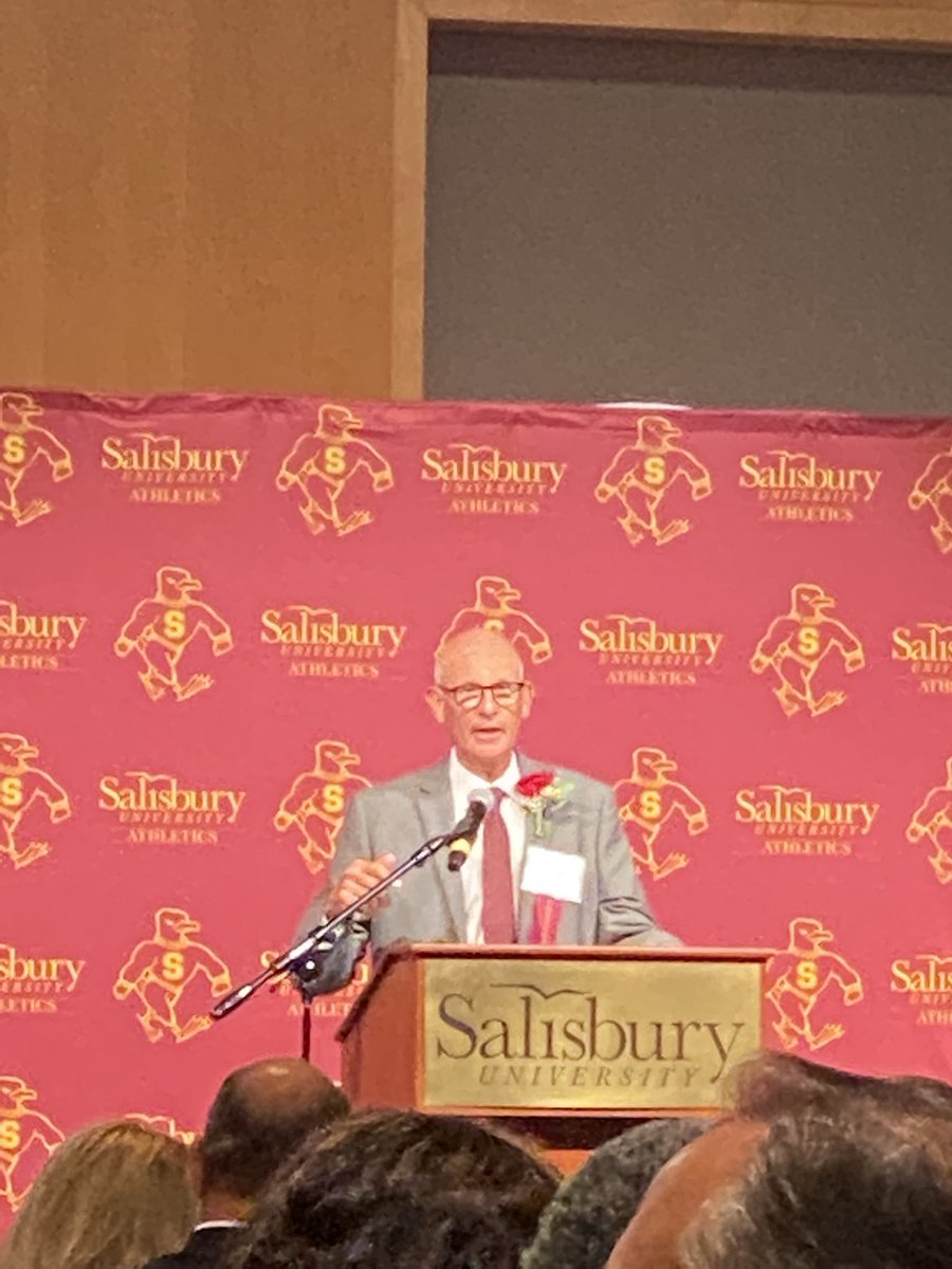 Salisbury_AT's tweet photo. Congratulations to our esteemed leader for 39 years, a man who touched countless lives and taught many athletic trainers &amp; student athletes! Congratulations to you and the other 13 members of this year’s 2020-2021 @suseagulls Athletics Hall of Fame induction class! #GoGulls https://t.co/HUKwONx3Ti
