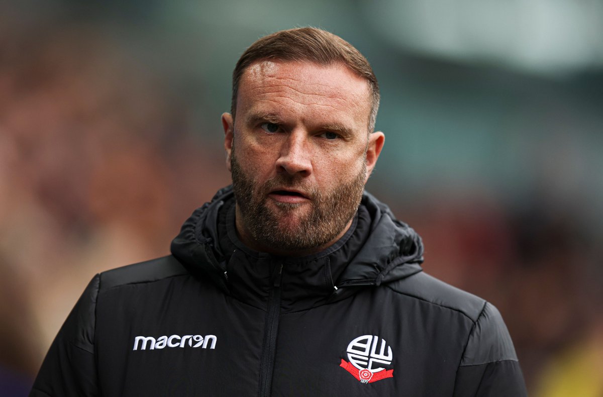 OfficialBWFC's tweet image. The boss is back in the technical area today and is looking for a response from his side.

⚪️ 0-2🔴 [25'] #BWFC 🐘🏰