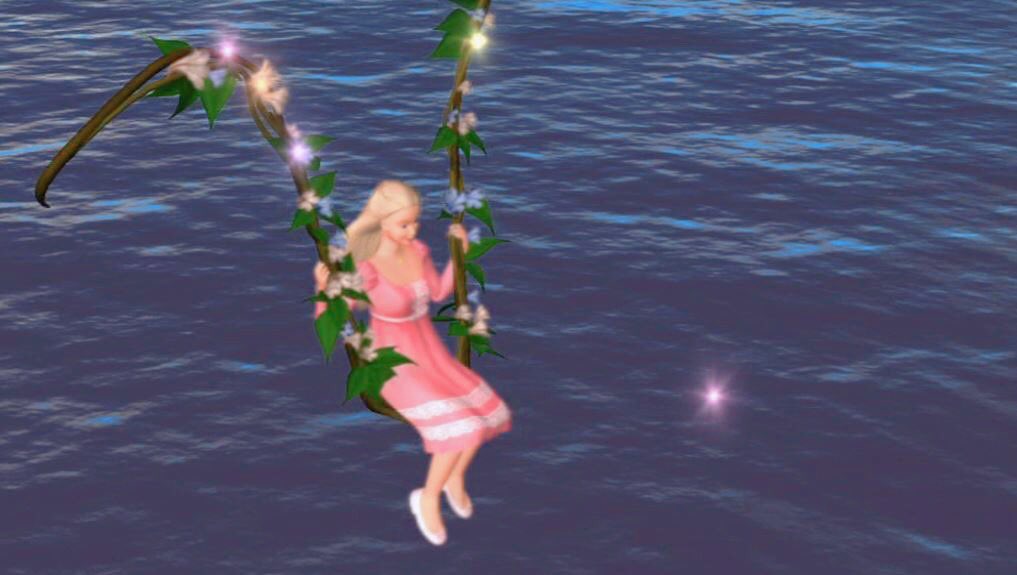 barbieoldmovies's tweet photo. Barbie in the Nutcracker turning 20 years old today!🐭❄️🎉 https://t.co/u20y6HfUFM