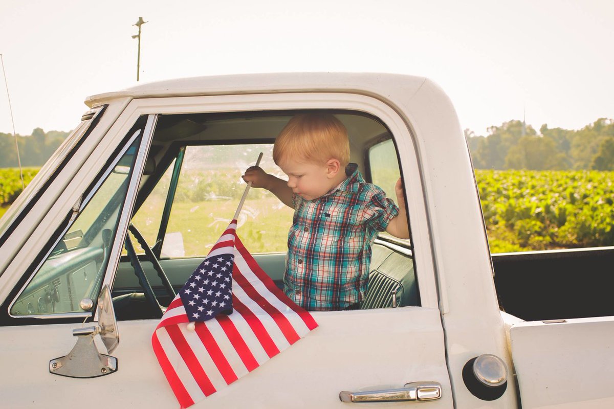 UrbsGarage's tweet photo. What is your favorite part of summer? https://t.co/zM7UvC3jHy