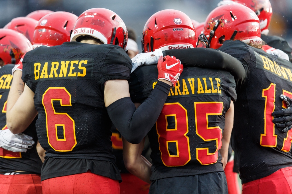 guelph_gryphons's tweet photo. 🏈 GAME DAY! This afternoon (1pm) - @GryphonFB host @Varsity_Blues with huge playoff implications on the line!
Can't make it to the game? Watch live online at https://t.co/edcbny8ZIj (with our #GryphVision pregame show starting at 12:45pm!).
PREVIEW ➡️ https://t.co/fsDnpCvyu5 https://t.co/C3jGbSyhjH