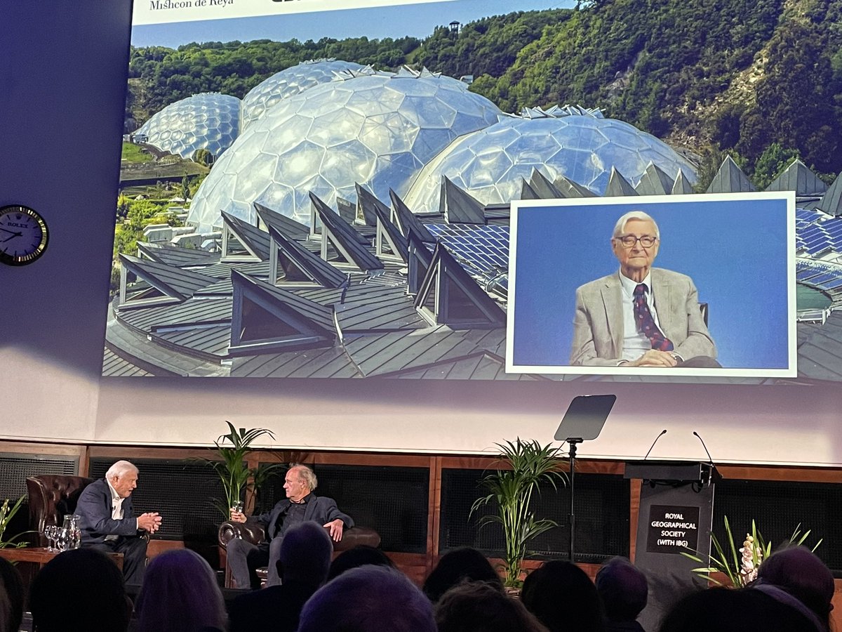 flygirlNHM's tweet photo. Last night Sir David Attenborough made this comment when asked if he wished to go into Space;

‘I’d sleep for a long time, I’d float for a long time but I won’t see a butterfly, I’d rather see a butterfly’ 

#HalfEarthDay2021 #OnePlanet @EOWilsonFndtn #biodiversity @edenproject https://t.co/dl39OgHDVe