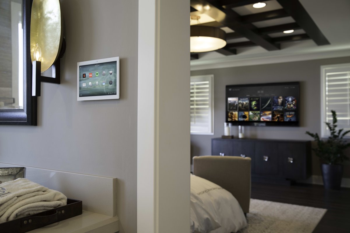 SupremusUk's tweet photo. Interior inspired installations!

Bring all your devices together to get complete control of your temperature, security, audio systems &amp; so much more!

Contact us today to find out more information at https://t.co/qFr6yY23bD 

#control4 #smarthome #homeautomation #smartdevice https://t.co/B8V32vayUN
