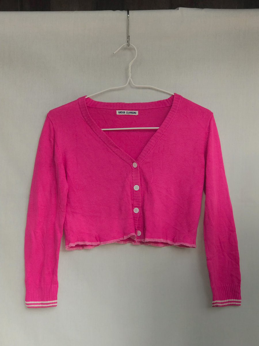 ACardigen_'s tweet photo. สีชมพูอมม่วง cuteมาก
อก30 ยาว 13
120.- 
emg40//reg30 #ส่งต่อเสื้อผ้า #ส่อต่อคาดิแกนไหมพรม #ส่งต่อเสื้อผ้ามือสอง #เสื้อครอปมือสอง #เสื้อผ้ามือ2 #เสื้อผ้ามือสองราคาถูก https://t.co/zDJZVC14CR