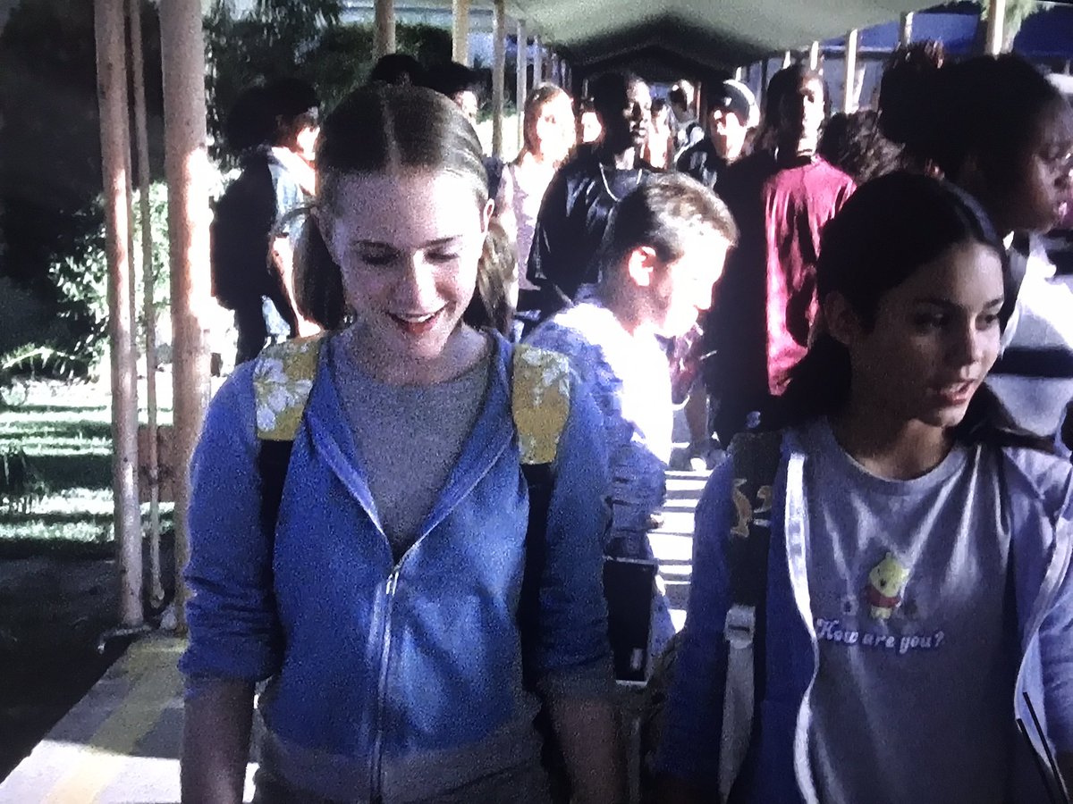 Thirteen03Fans's tweet photo. «Tracy was playing with Barbies before she met Evie!»-Mel Freeland

#Thirteen #Thirteen2003 #Thirteenmovie #TracyLouiseFreeland #MelanieFreeland #EvanRachelWood #HollyHunter #Noel #VanessaHudgens https://t.co/4HrVkOqEGn