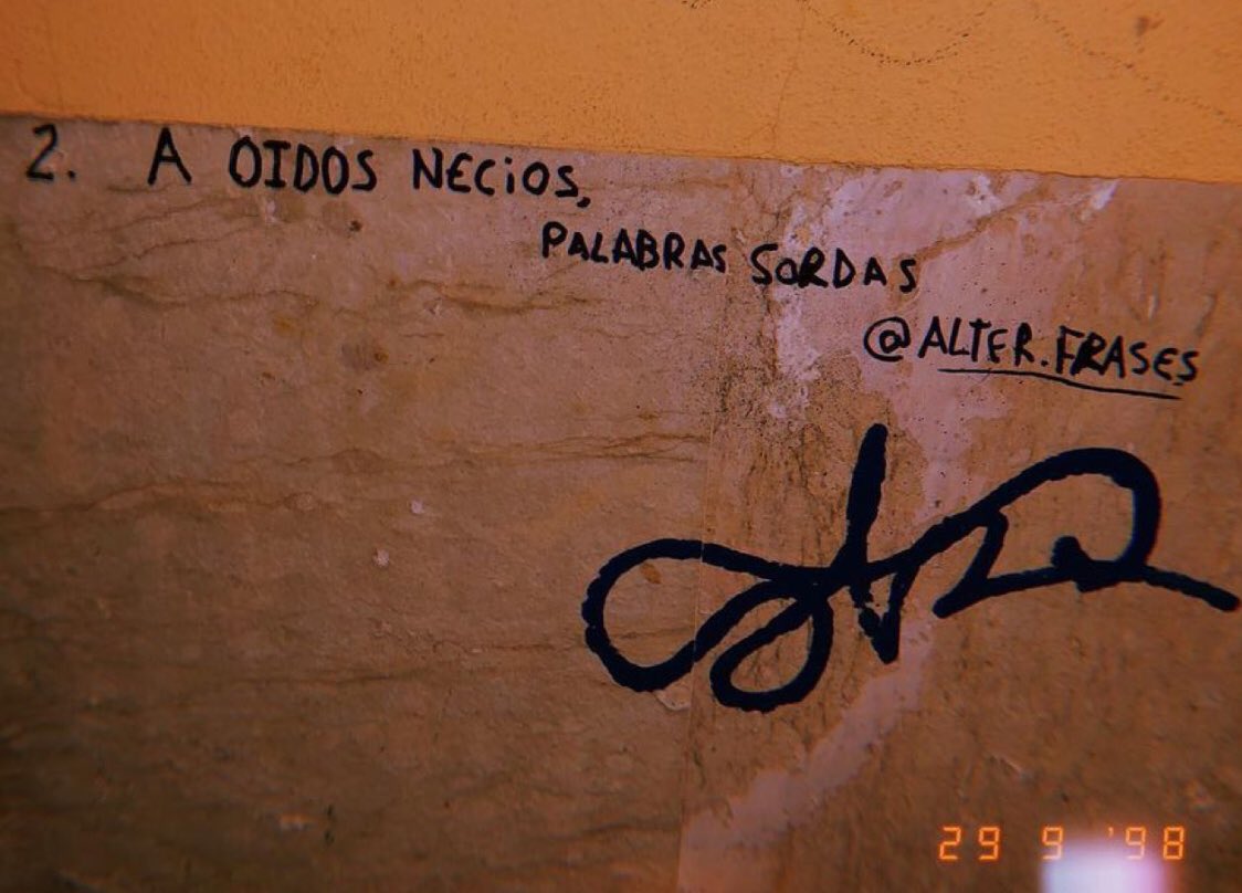 alter_frases's tweet photo. #2. A oídos necios, palabras sordas #alterfrases #frasesenparedes https://t.co/a5nvLdjMax