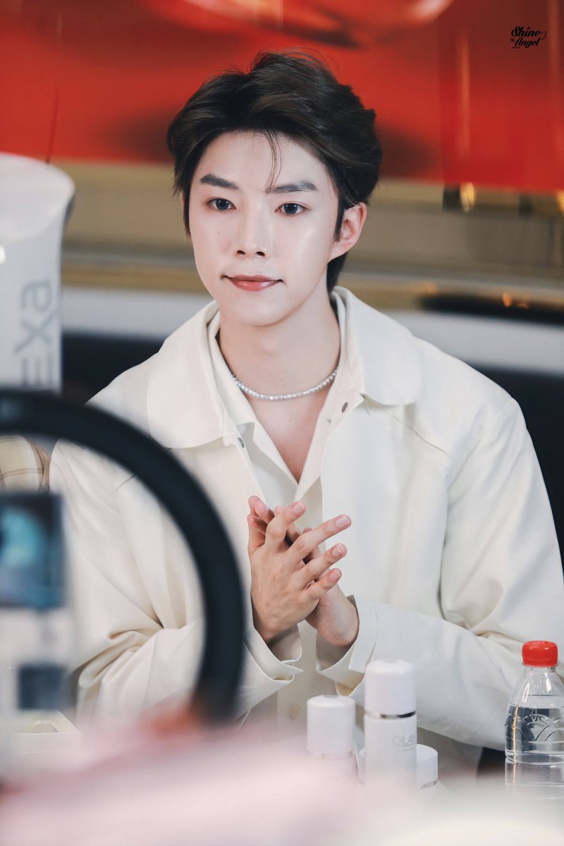 dinghaofiles's tweet photo. 211023 © 陆定昊首站-ShineAngel

#ludinghao #陆定昊 https://t.co/gTaJqvhqE9