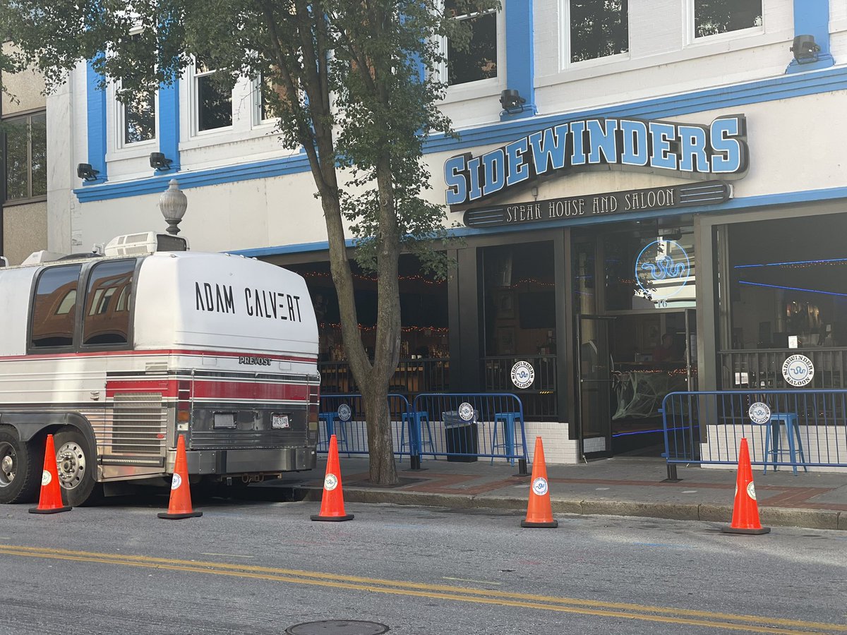 Glamping on the streets of Roanoke this weekend! Love having a special permit to park in front of the venue for the entire weekend. Sure makes this playing music thing too easy! 🙏🥳🥳