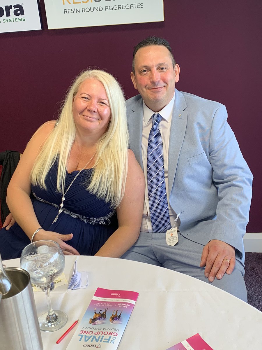 DamonBrophy's tweet image. Great afternoon at Doncaster Races with Mone Bros great to see  Kevin and Craig and Landscapers   @TalaseyGroup #Talasey @MoneBros #Totaltalasey #VitripiazzA