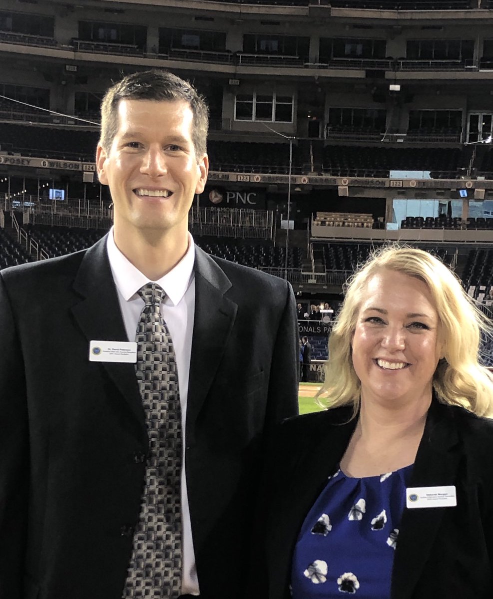 DebbieSciTech's tweet photo. Got to hang with this guy ๐@DrDavePeterson, a @NavyResearchLab meteorologist, last night! He won the NOAA David Johnson Award! His efforts led to the worldโs first global pyroconvective storm monitoring website! ๐ Oh-and we were ON the @Nats_BasebaII field! ๐คฏ โค๏ธ#STEM #SSHSRams https://t.co/LrsPuRdg7N