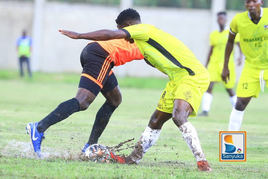 sanyukatv's tweet photo. #TOOMBRA | 1-0 | 51β | Mbarara City have had the better of the opening stages of the second period.
#StarTimesUPL | #HomeOfSports https://t.co/vJMgkDRvHh