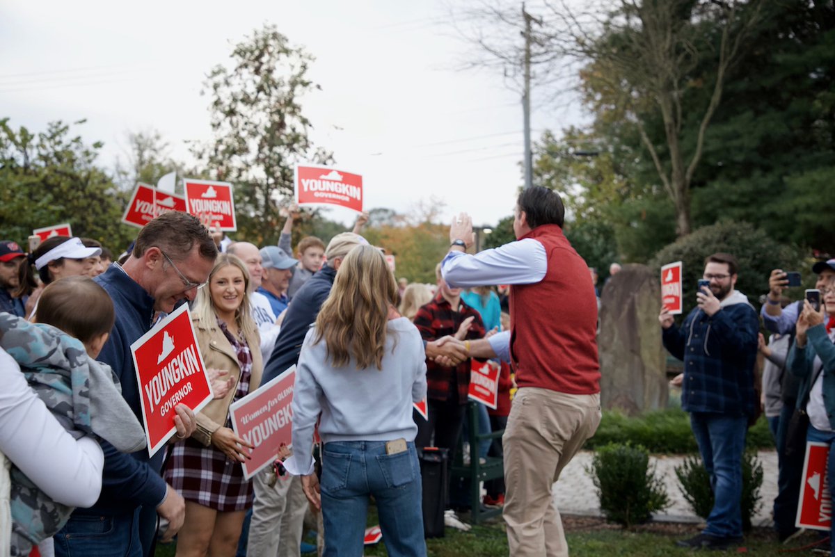 GlennYoungkin's tweet photo. Kicked off our #WinWithGlenn Bus Tour with a prayer surrounded by family, friends, and supporters at the Great Falls Freedom Memorial. This is no longer a campaign – it is a movement. I look forward to meeting all of you on the trail! https://t.co/i0tQX1zmoq
