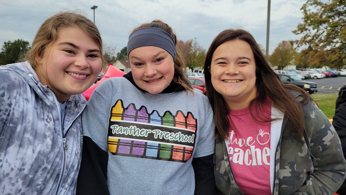 FZN Educators Rising tweet media