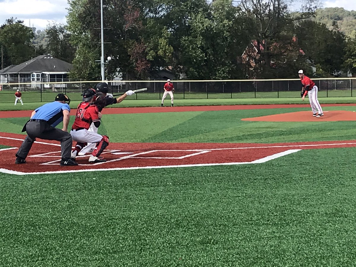 Charleston Fall Invitational 

2:00pm | Pool Play 

<a href="/BGClubBaseball/">BGSU Club Baseball</a> vs. <a href="/VulcanBaseball/">Vulcans Baseball 🔥⚾️🔨</a> 

<a href="/rmubaseball/">RMU Baseball</a> vs. <a href="/SRUClubBaseball/">SRU Club Baseball</a>