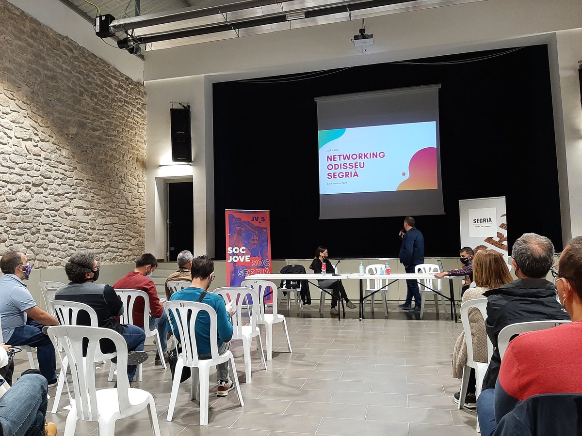 MassanaGemma's tweet photo. A la Jornada #ODISSEU a #Torrebesses: "Aposta per tu i per un món més rural - Estratègies de repoblament i territori."
#arrelament #repoblament #territori #comunitat #orgullrural
#Segrià #TerraDePonent #sumem #construim @jovesegria 🔝🔝🔝 https://t.co/xsjkIP97oY