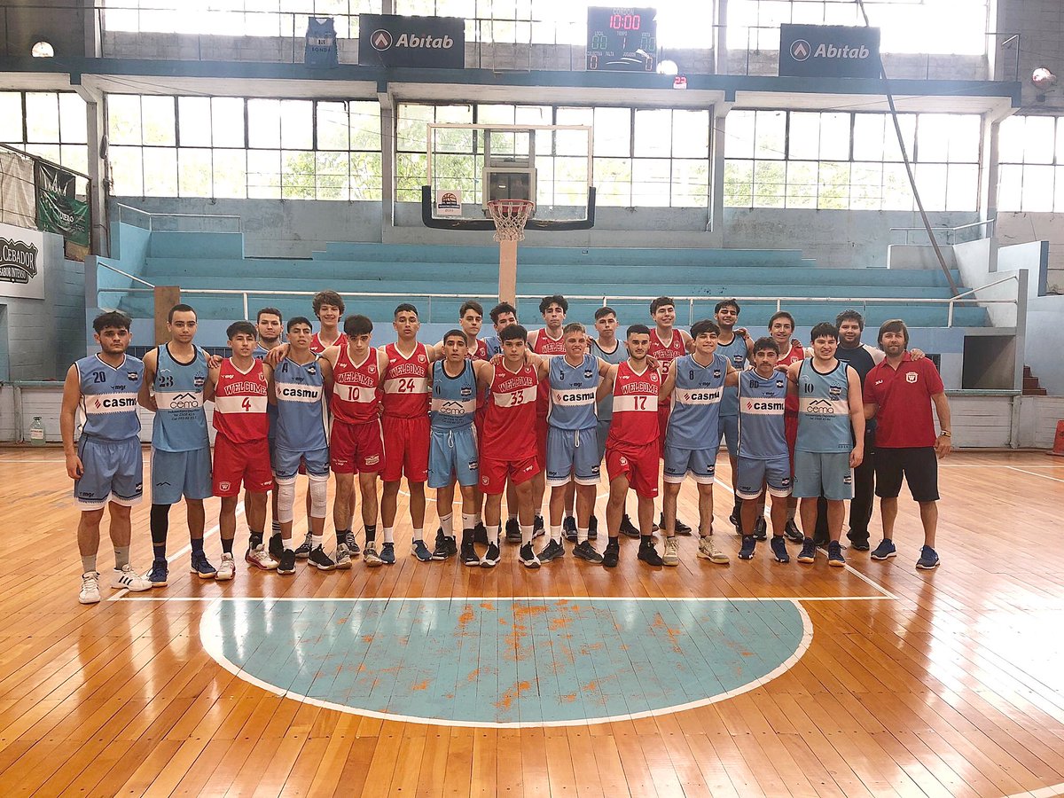 cawelcomeuy's tweet photo. 📸Foto en la previa del partido de la U19 #WelcomeFormativas🇦🇹 visitando a @ClubCordon1 🏀 https://t.co/HFwE5RONT6