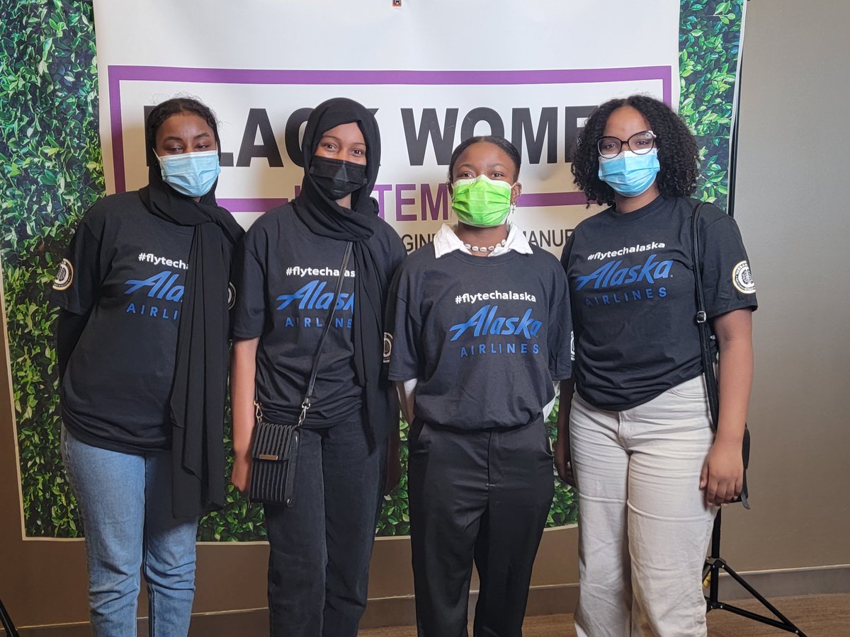 EMegathlin's tweet photo. Excited to be cheering on Team Alaska at the iUrbanTeen iPitch event #IAmAlaska #FlyTechAlaska @iurbanteen @AlaskaAir https://t.co/C9rSDF8cXT