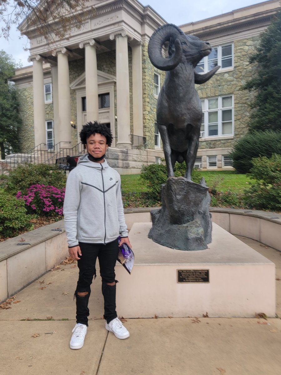 DMcCrayPHL's tweet photo. #expwcu2021 Great day touring WCU! #dadalumnwithson #HS2022GradLoading https://t.co/LTnYfvhQs4