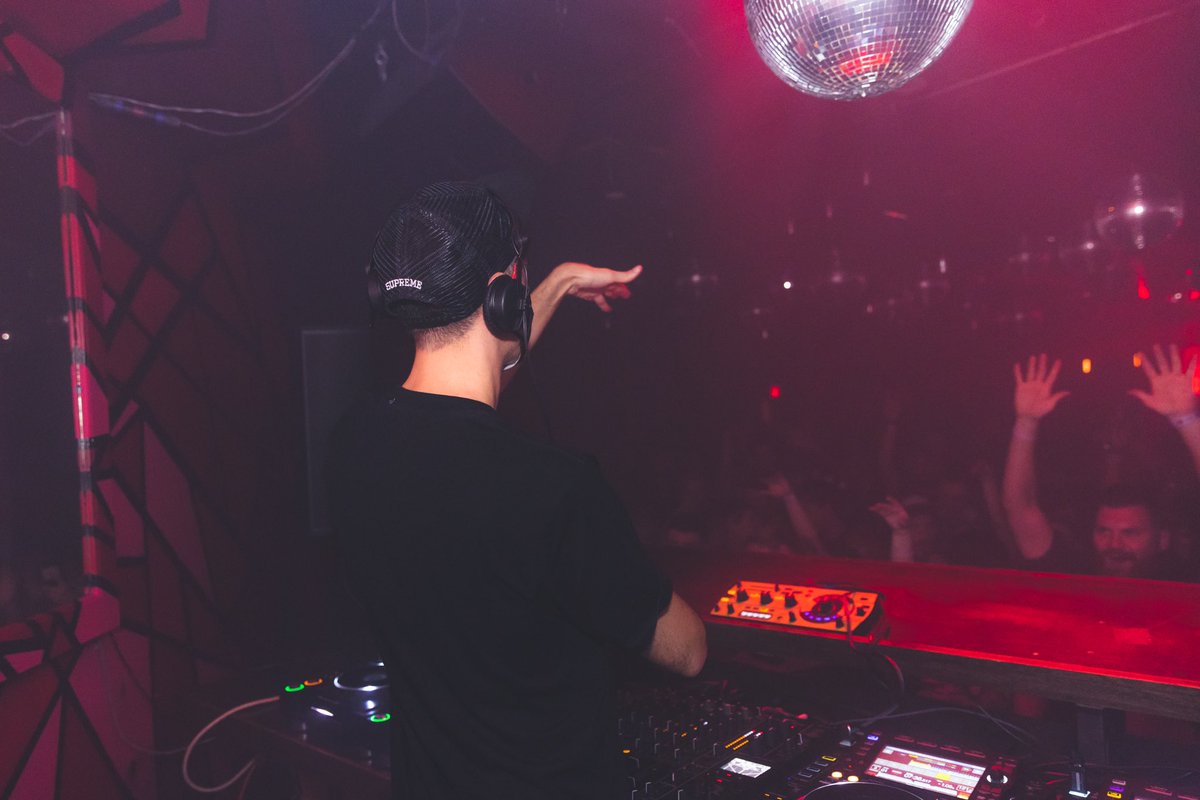 boysnoize's tweet photo. Thank you DETROIT 🖤 
TV Lounge was so fun  @paxahau !!

Off to Chicago now 🚀 https://t.co/Zi1oSi8ALJ