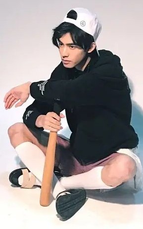 /一些白袜和黑袜/ (47)

✔白袜
✔黑袜