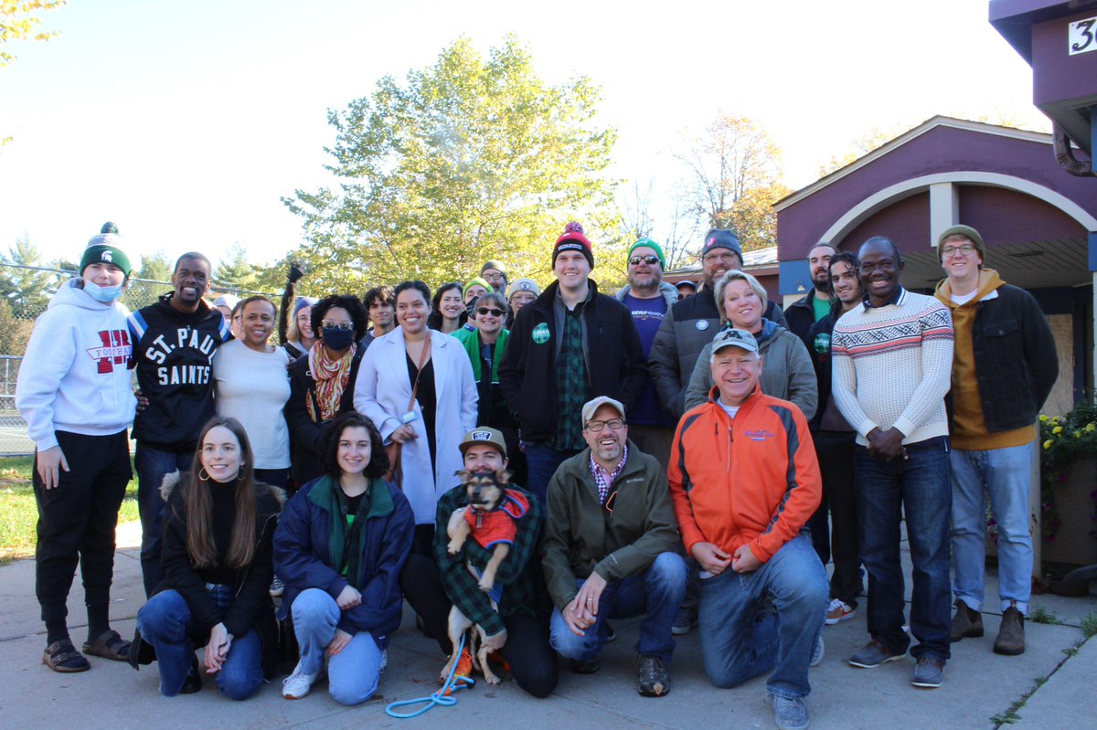 Tim_Walz's tweet photo. Great morning getting out the vote for my Mayor, @melvincarter3, and some fantastic school board candidates in St. Paul. https://t.co/dUFjPqdRtM