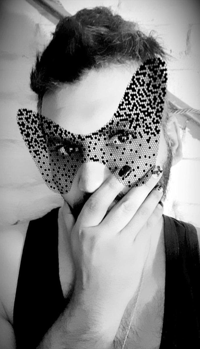 serschee's tweet photo. #stepbackintimechallenge
πΏππΊπ¬πΈππΆ
@SayK_Group @kylieminogue
#KylieMinogue #challenge #Stepbackintime https://t.co/MVLzyEbgq8
