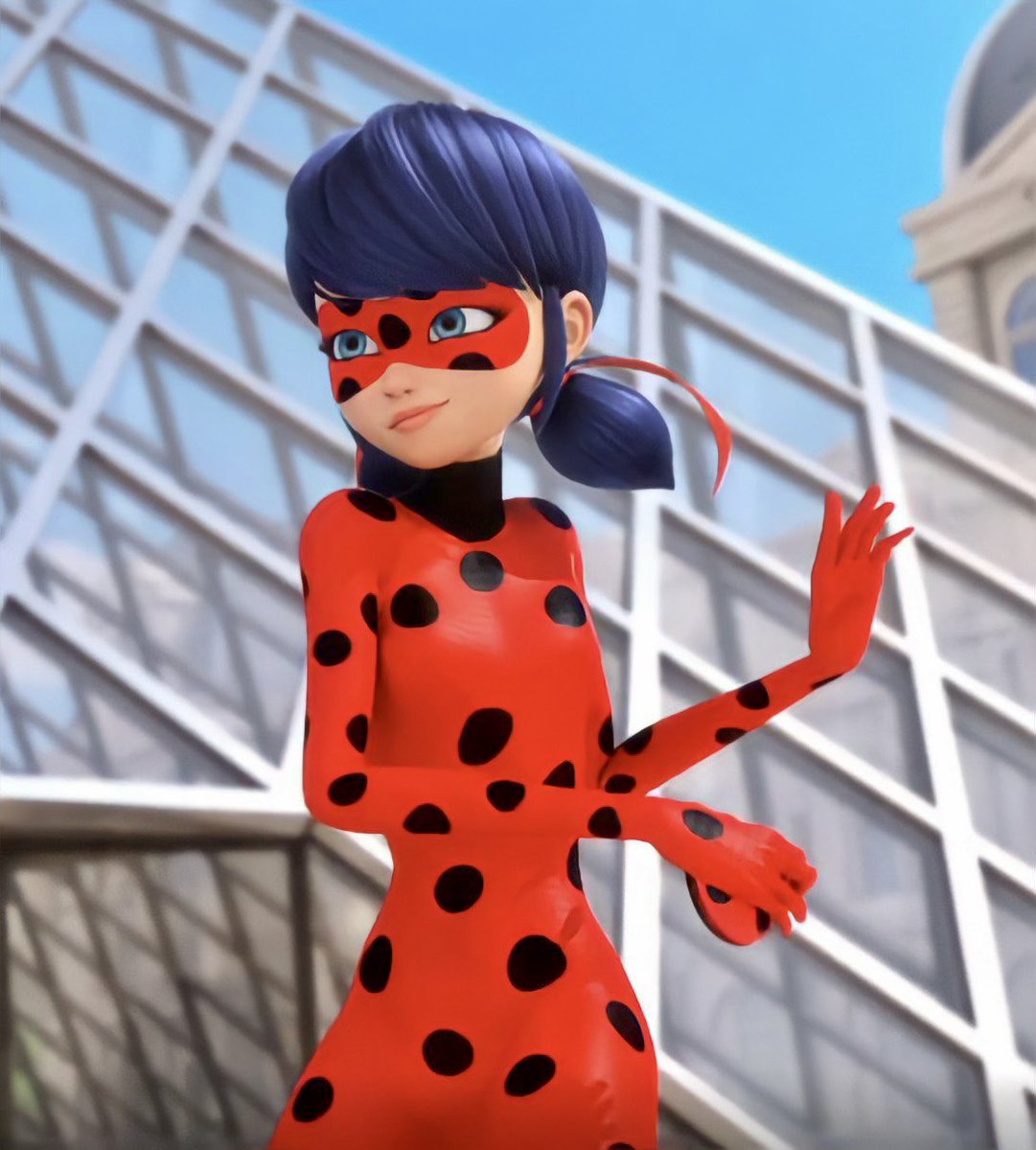 ✽ (@comfortladybug) on Twitter photo 