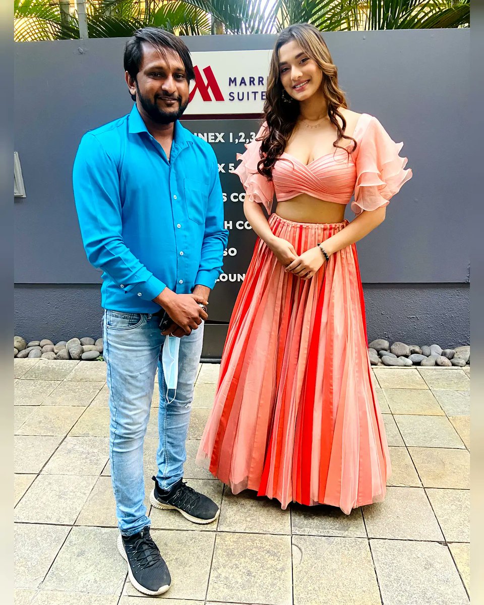AmolDamji's tweet photo. #saieemanjrekar mam 
  is an Indian actress, debut with #salmankhan's film #Dabangg3 in Bollywood. Saiee M Manjrekar Smiling face with halo
@saieemmanjrekar  😇@saieemanjrekarr https://t.co/bRLrE9FjvA