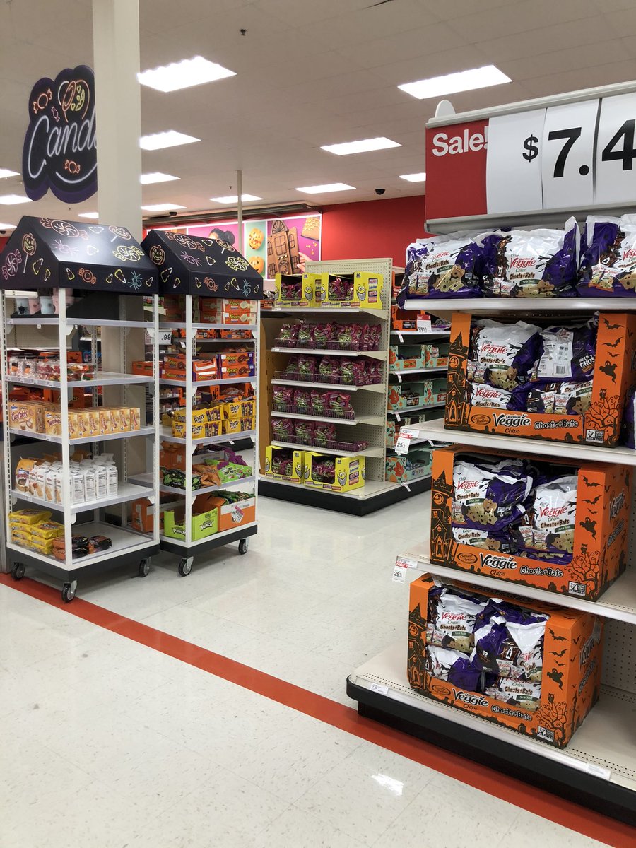 1460 is going to have a spooky weekend!! All candy out and ready to sell. #HomeSweetHomewood #4thQtrReady