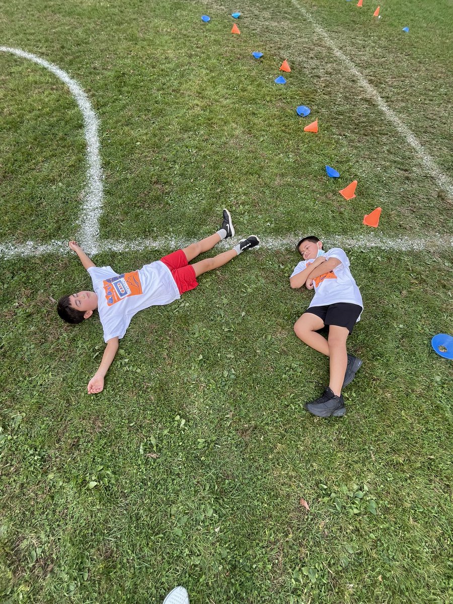 The kids did a great job at the APEX Fun Run yesterday! All that running tired us out heading into the weekend! (The last pic is proof 😂) <a href="/HarrisonHawks90/">HarrisonHawks90</a>