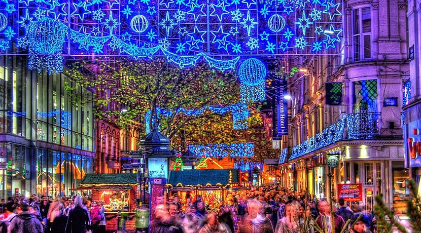 It’s beginning to look a lot like Christmas. 🎄

The Birmingham Christmas markets open on November 13th!

Reserve your festive season stay. Visit our website buff.ly/3illkPk, email 📧 info@hibirminghamcube.com or call us 📞 0121 643 2010 - Option 7