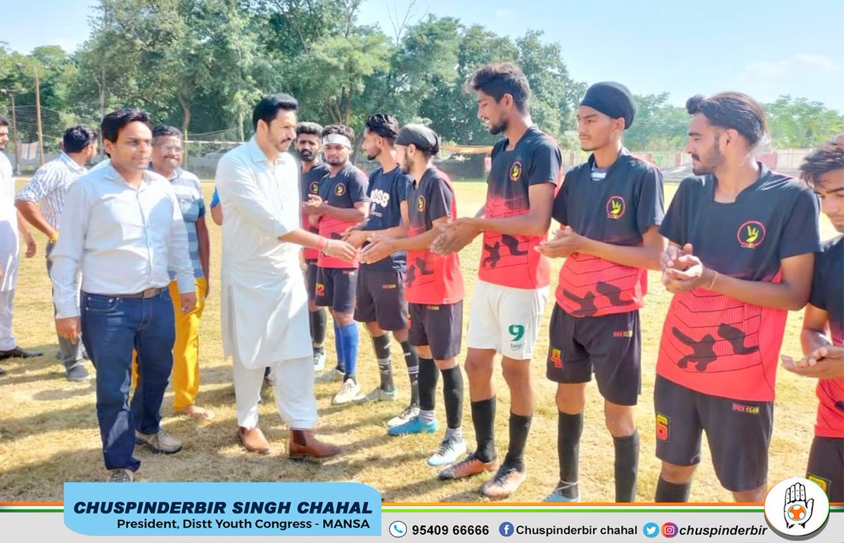 chuspinderbir's tweet photo. Today Shaheed Lieutenant Gurdev Singh Football Club Bhikhi organized the first football tournament.
Enjoyed Mancha by participating in this tournament as the chief guest.
@Allavaru @brinderdhillon @CHARANJITCHANNI @IYC @IYCPunjab @sherryontopp @srinivasiyc @Sukhjinder_INC https://t.co/kpdLk6HEQf