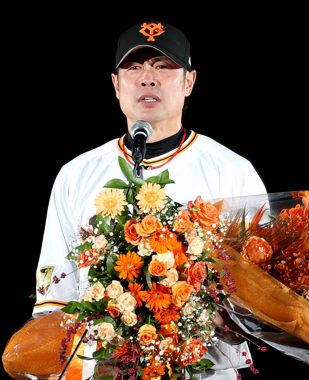 読売ジャイアンツ 巨人 亀井善行 引退記念 オーセンティックリストバンド 新品 亀井善行選手「引退記念グッズ」を発売 | 読売ジャイアンツ