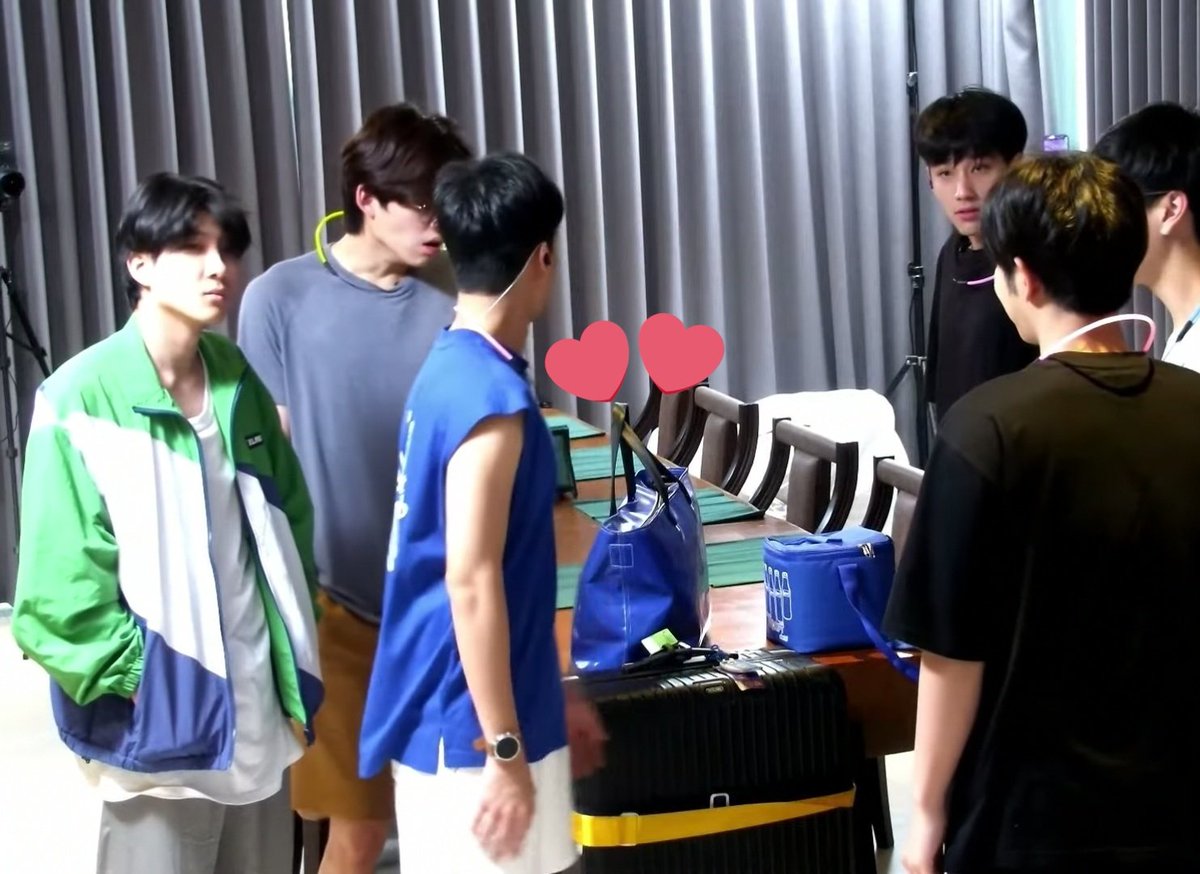 casuarineslove's tweet photo. Sorry but that bag inside newwiee ig story look like someone fav type of bags 😂😂😂 https://t.co/SQSjWMu55y